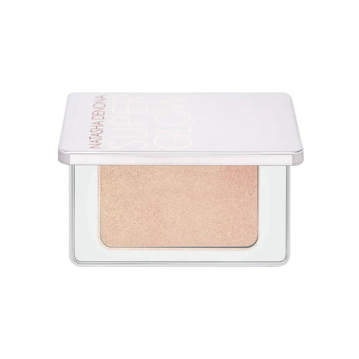 Super Glow Highlighter shade 'Light' packshot.
