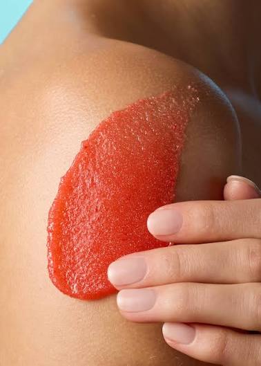 TREE HUT Lychee Kiss Shea Sugar Scrub سكراب شيا شوكر من تري هت
