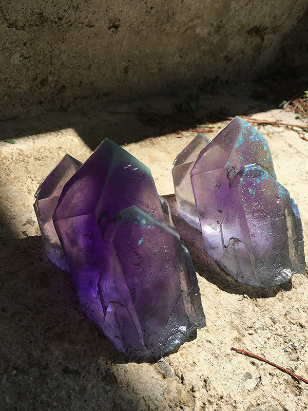 URETHANE GLOW IN THE DARK CRYSTAL- SMALL (DEEP BLUE)