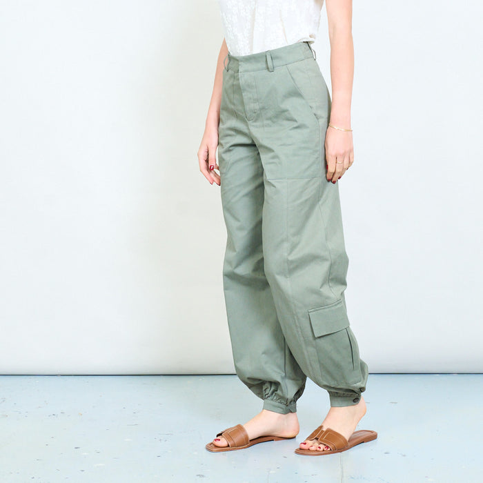 Utility pocket jogger trousers with tapered leg and elastic cuff hem wholesale