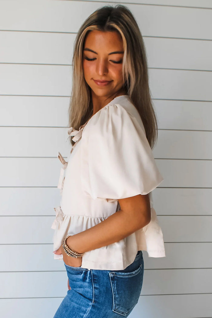 White Bow Tie Short Puff Sleeve Ruffle Hem Blouse 🇺🇸