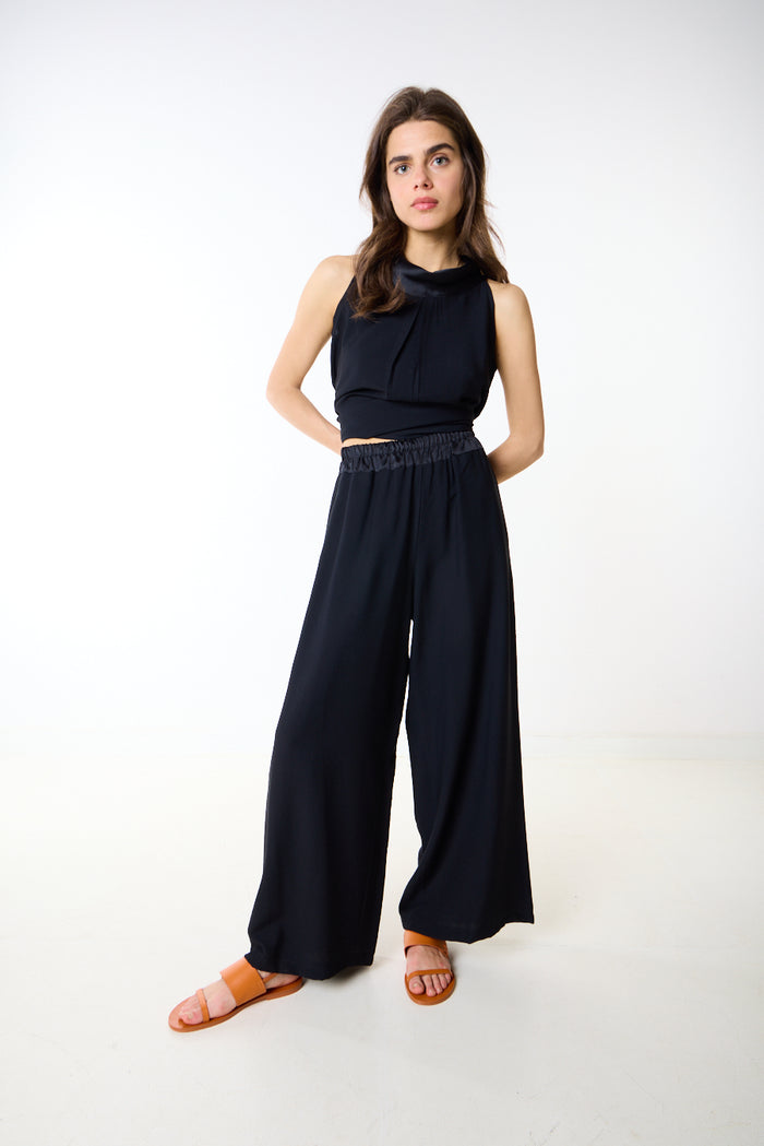 Wide leg flowy relaxed fit trouser wholesale