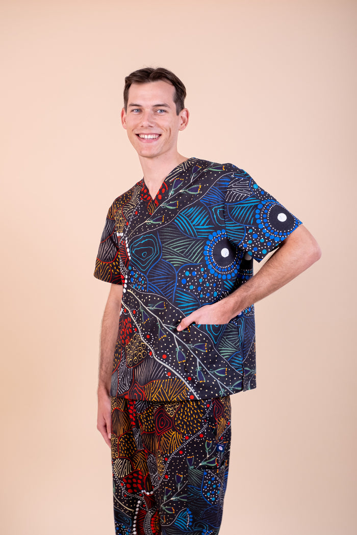 Wollumbin - Unisex Printed Scrub Top