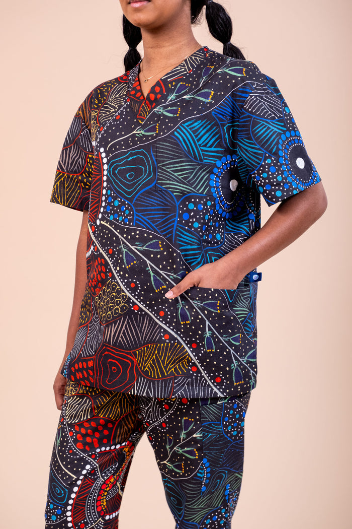 Wollumbin - Unisex Printed Scrub Top